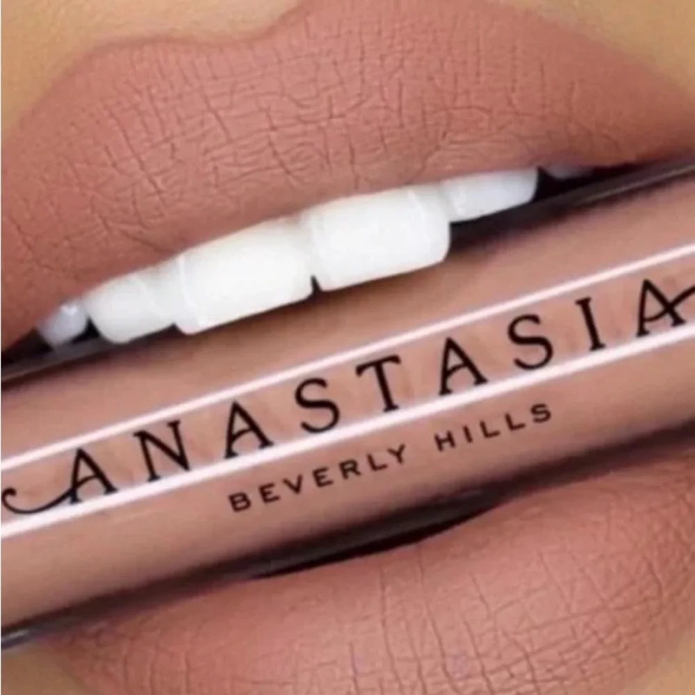 New-Anastasia Beverly Hills Liquid Lipstick-Stripped